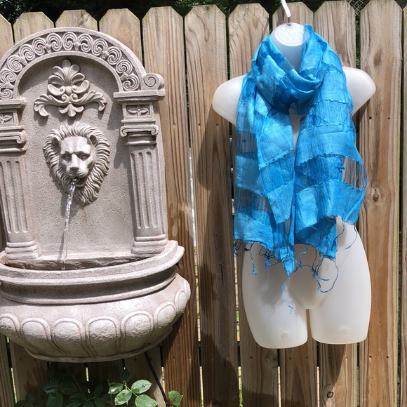 Handmade Luxury Transparent Oversized Fringe Shawl. Beautiful Adriatic color - Picture 3 of 9